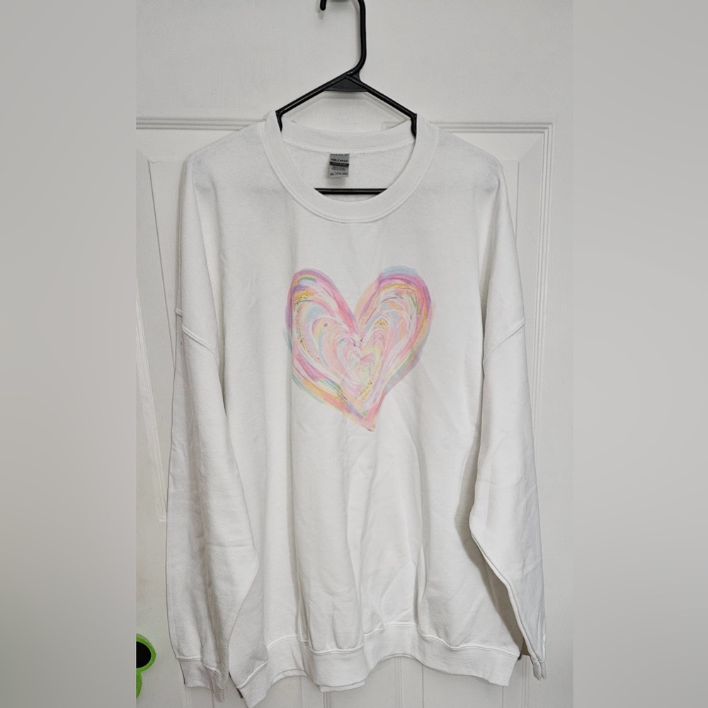 White Crewneck Sweatshirt with Pastel Heart Graphic - Women